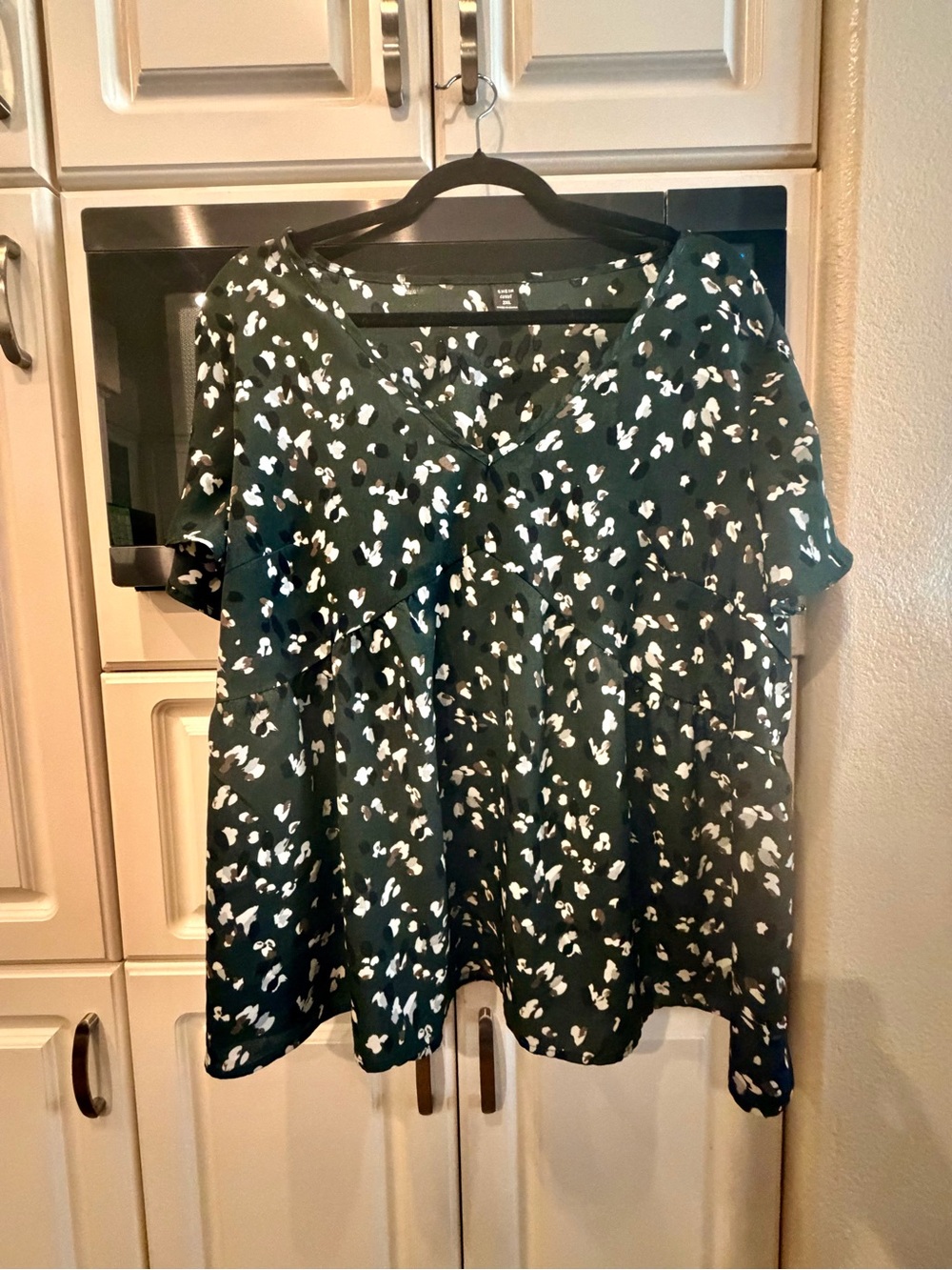 SHEIN Dark Green Floral V-Neck Babydoll Blouse